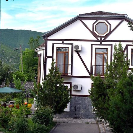 Ansera 55 Hotel Шекі Екстер'єр фото